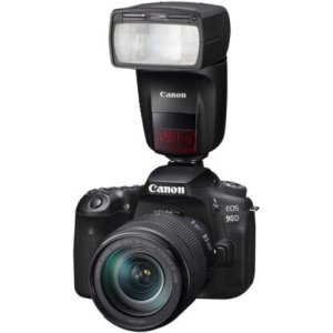 CANON EOS 90D DSLR WITH 18-135MM LENS