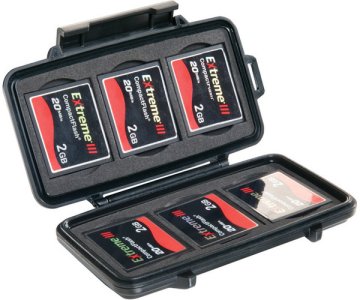 Pelican 945 Memory Card Case