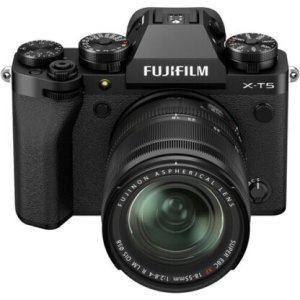 FUJIFILM XT5 CAMERA WITH XF 16-50MM F4 LENS